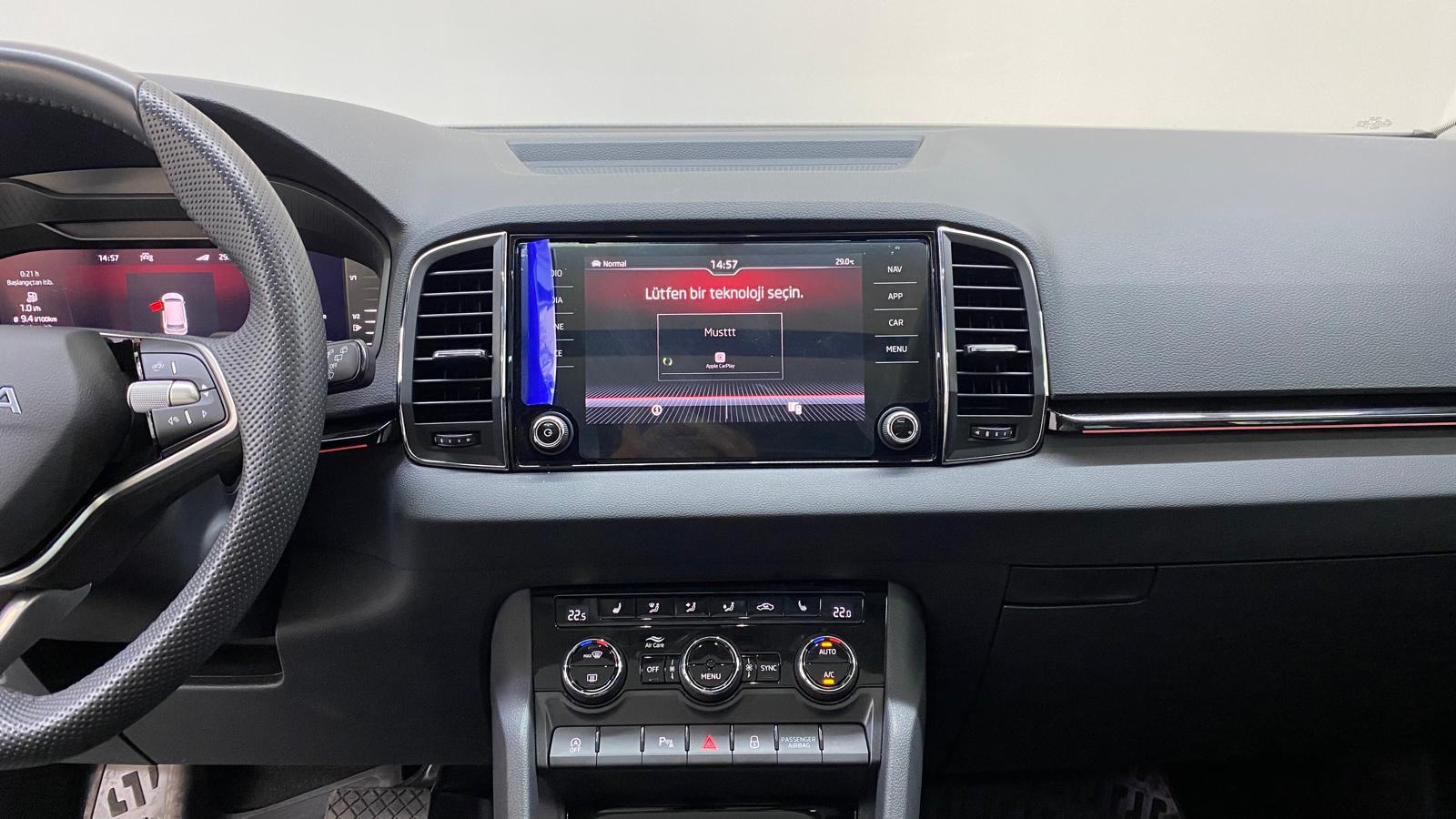 SKODA KAROQ 7